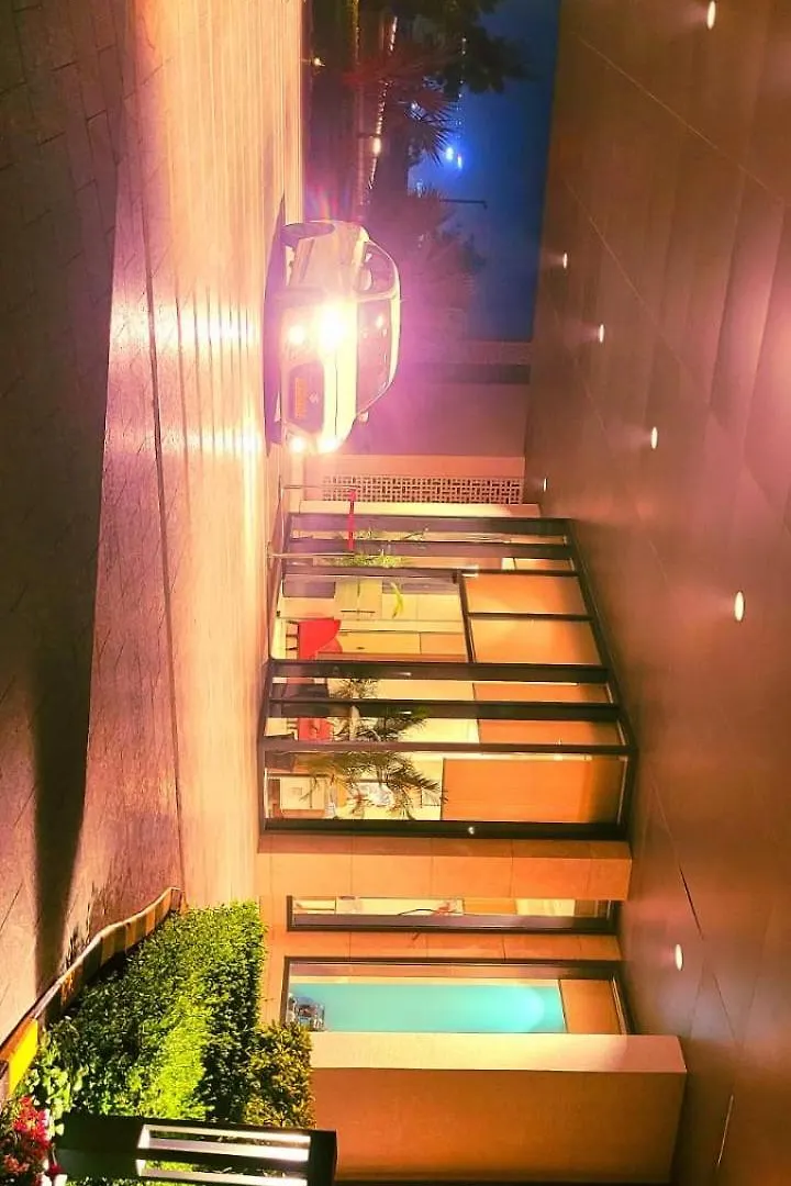 Luxury, Secure, Comfy Homestay Gurgaon